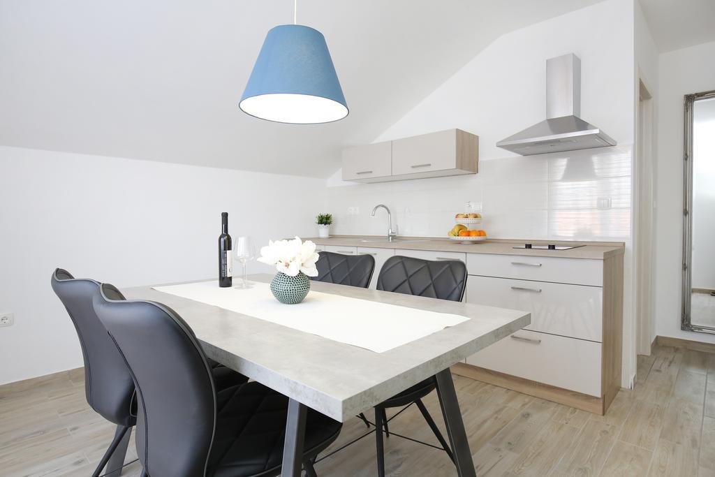 Sukošan Apartments Nada מראה חיצוני תמונה