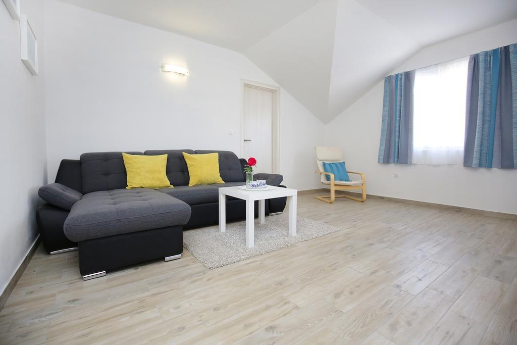 Sukošan Apartments Nada מראה חיצוני תמונה