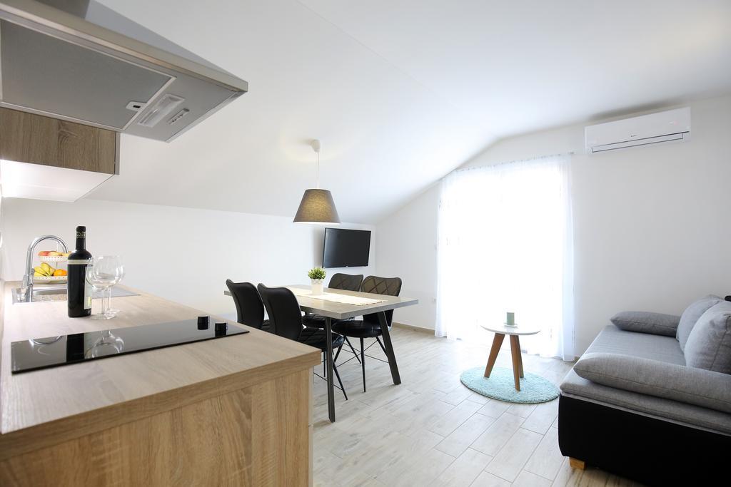 Sukošan Apartments Nada מראה חיצוני תמונה