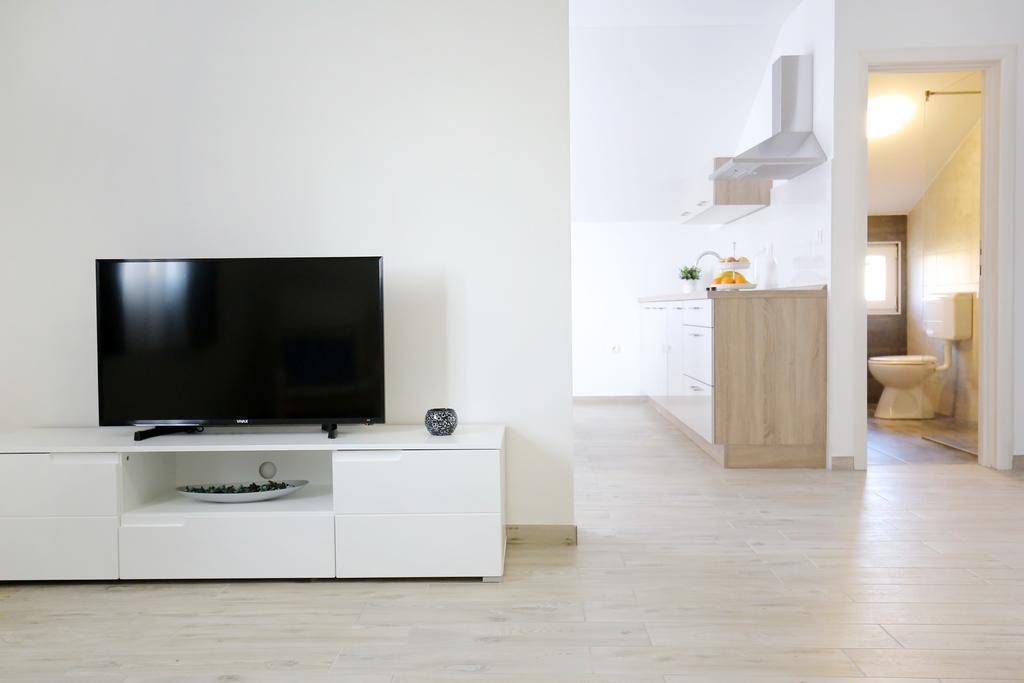 Sukošan Apartments Nada מראה חיצוני תמונה